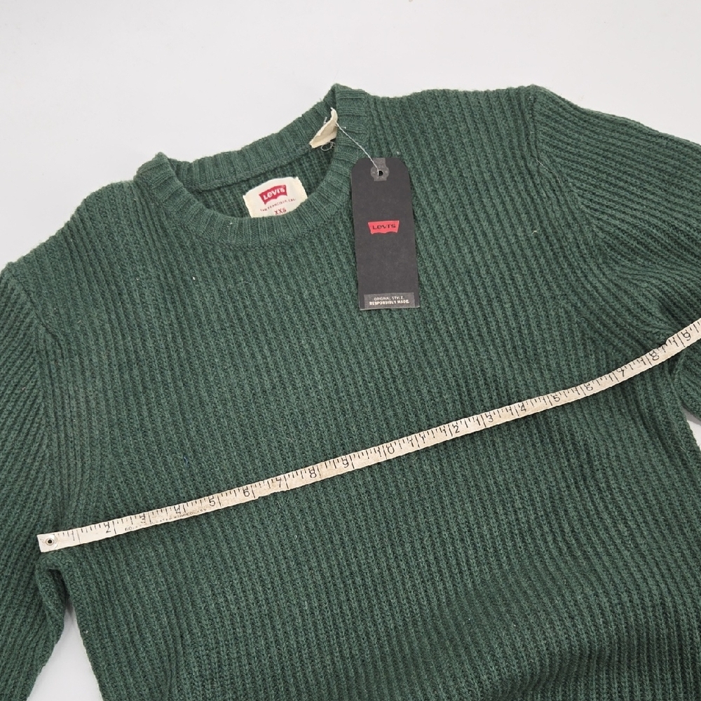 Levi's Forest Green Crewneck Sweater - Picture 10 of 11